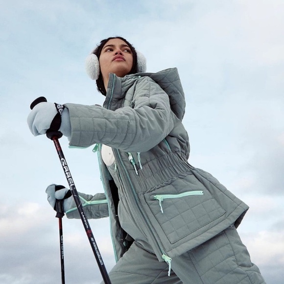 Free People coat ski jacket thumb holes sage green quilted hoodie NEW xs - Picture 2 of 16